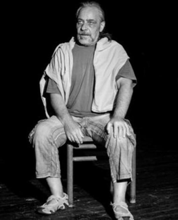 Петър Стойчев е номиниран за престижната награда „Ловешки меч“ за изключителни театрални постижения в Ловеч.