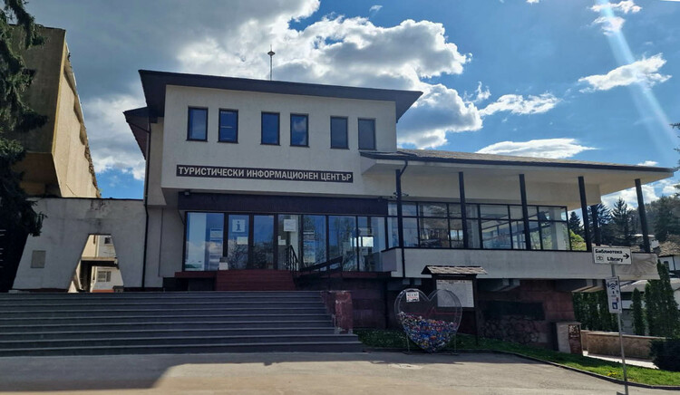 Лекция и демонстрация за превенция на гръбначните изкривявания при децата ще се проведе в Троян на 14 април