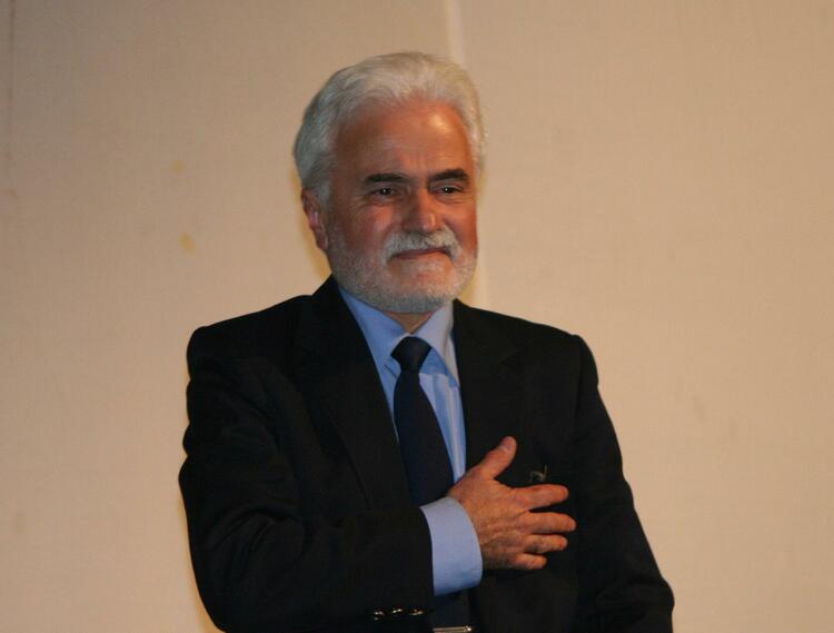 Стоян Георгиев става „Почетен гражданин на Ловеч“ за дългогодишен принос към театъра и културата.