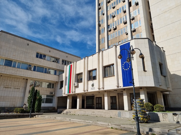 Областният управител на Ловеч върна решение на Общинския съвет в Луковит поради съществени нарушения на закона и административните правила