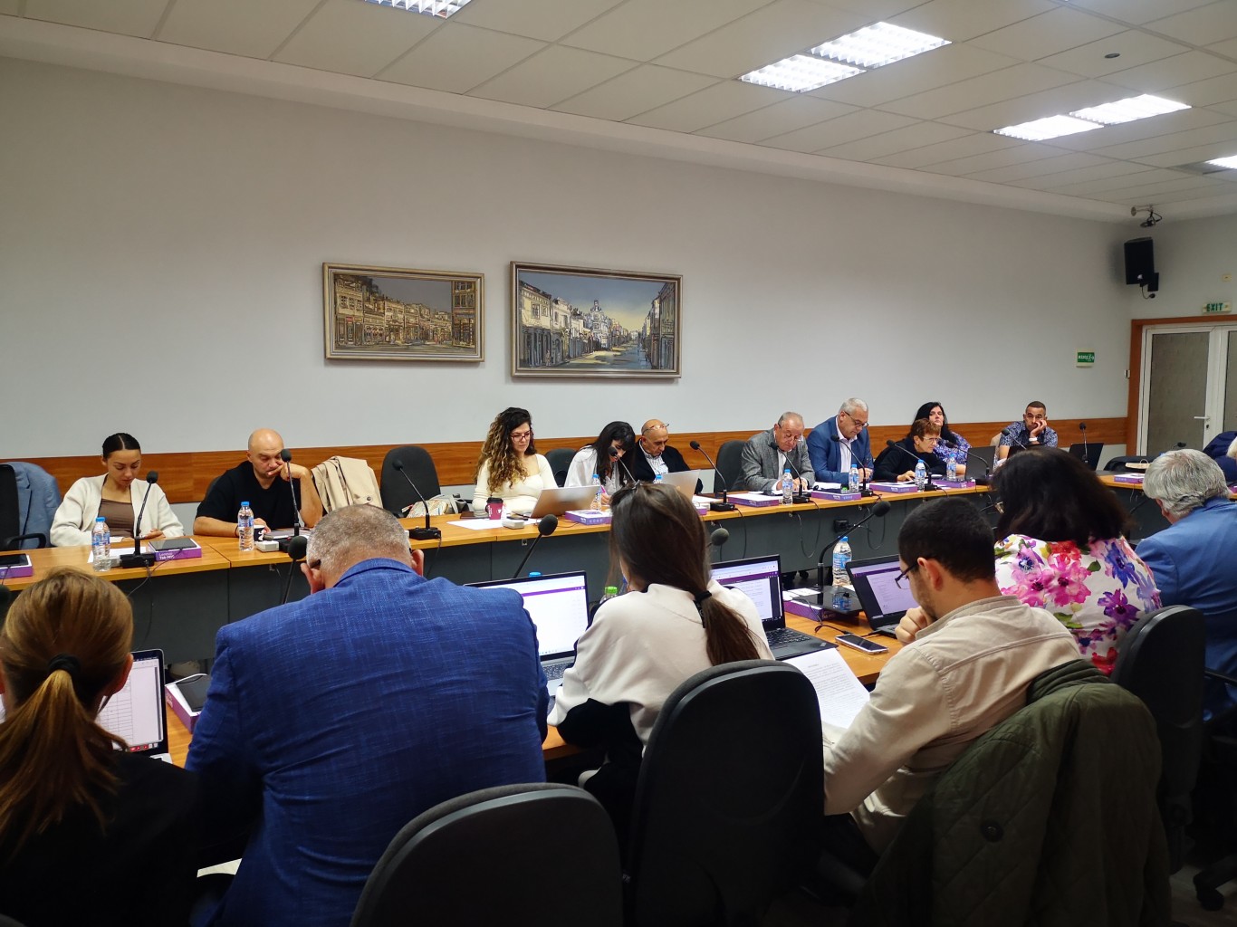 Общински съвет Ловеч проведе тридесет и четвъртото си заседание: неуспешна актуализация на капиталовите разходи и ново решение за Фондация „Стефан Нойков“