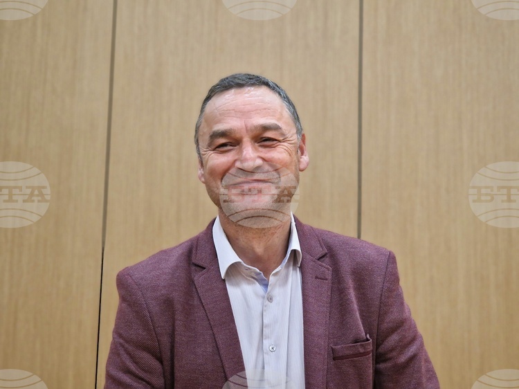 Ново улично осветление в 16 села от община Троян за над 1 млн. лв. по проект за енергийна ефективност