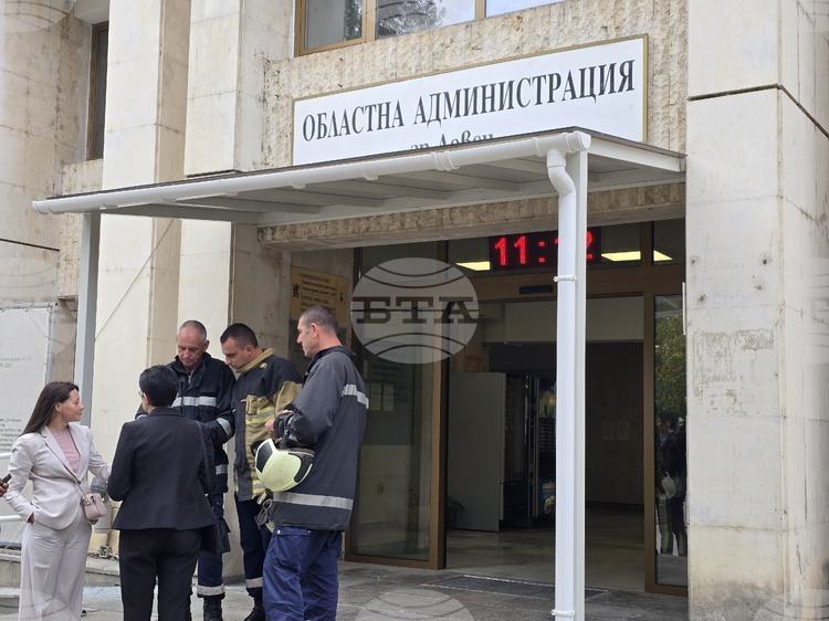 Четвърта евакуация за седмица в Ловеч заради сигнали за взривни устройства