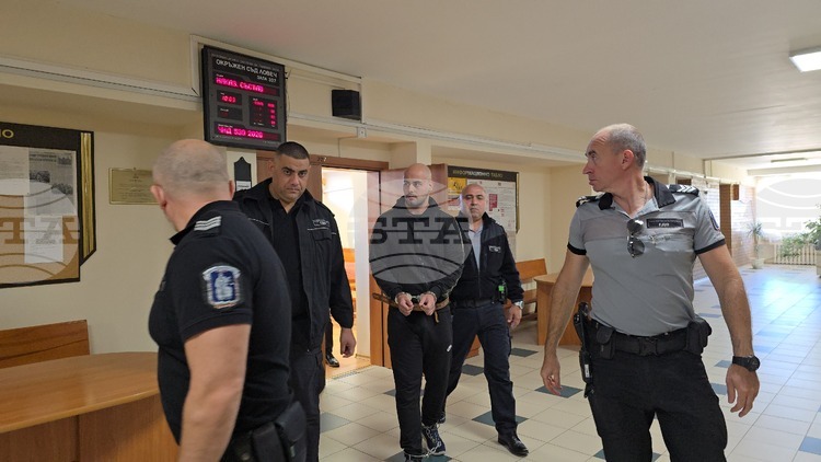 Съдът в Ловеч назначи психолого-психиатрична експертиза на Антони Амзин по делото за тройното убийство в Угърчин