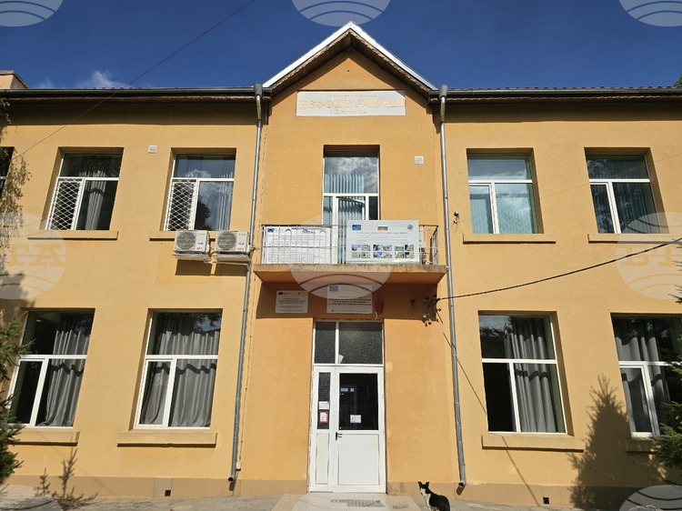 Училището в Дерманци получи 17 500 евро за създаване на Център за хуманитарни науки